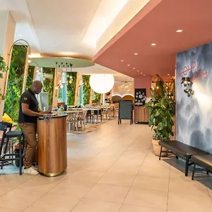 Ibis Styles Meteor Avenue D'italie Parijs